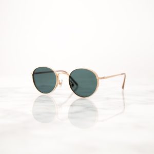 نظارات شمسية بتصميم كلاسيكي
